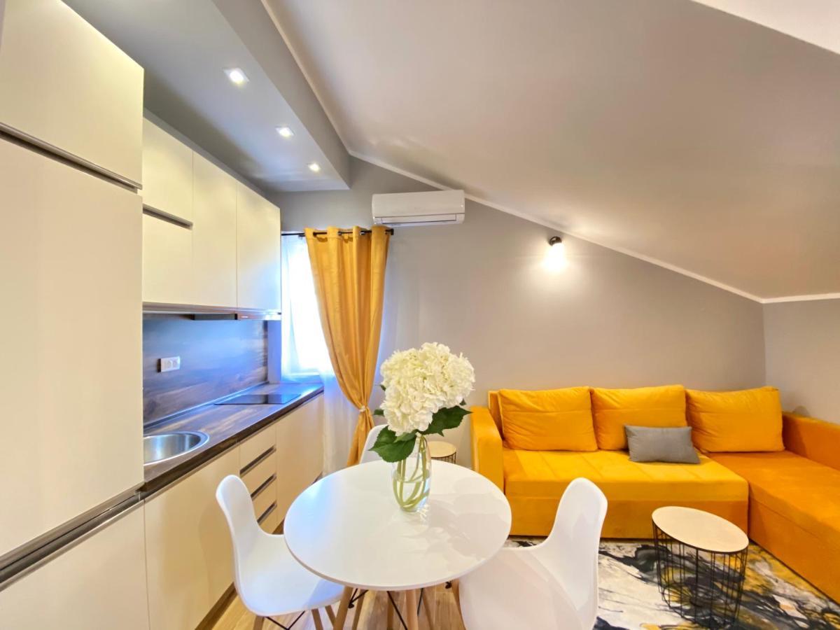 Villa Blanca Risan Exterior photo