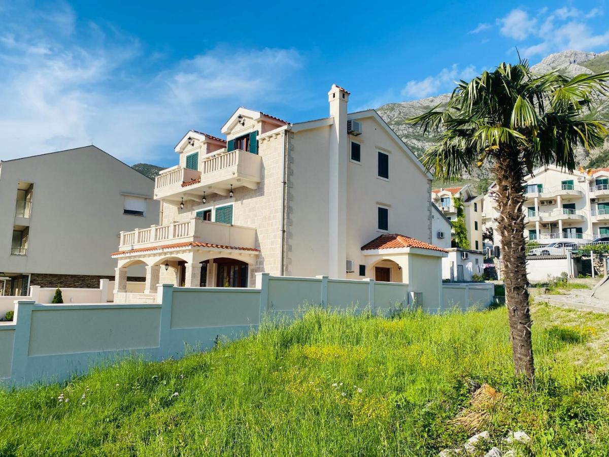 Villa Blanca Risan Exterior photo